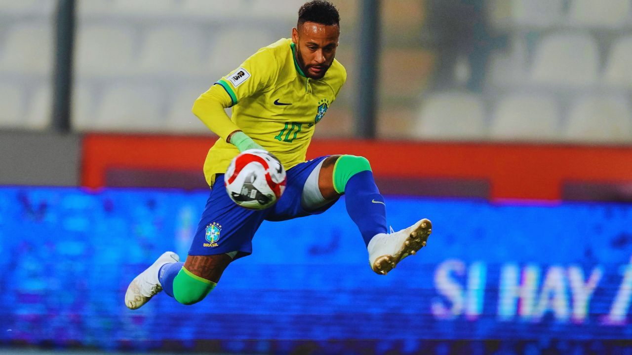 How to Watch World Cup Football Live Anywhere on Your Smartphone – Safe and Easy Options